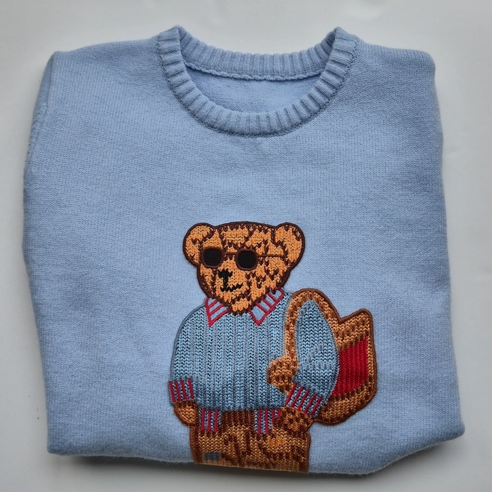 Blue Bear Sweater Size L - Picture 9 of 9